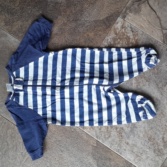 Sleepers - Picture 3 of 3